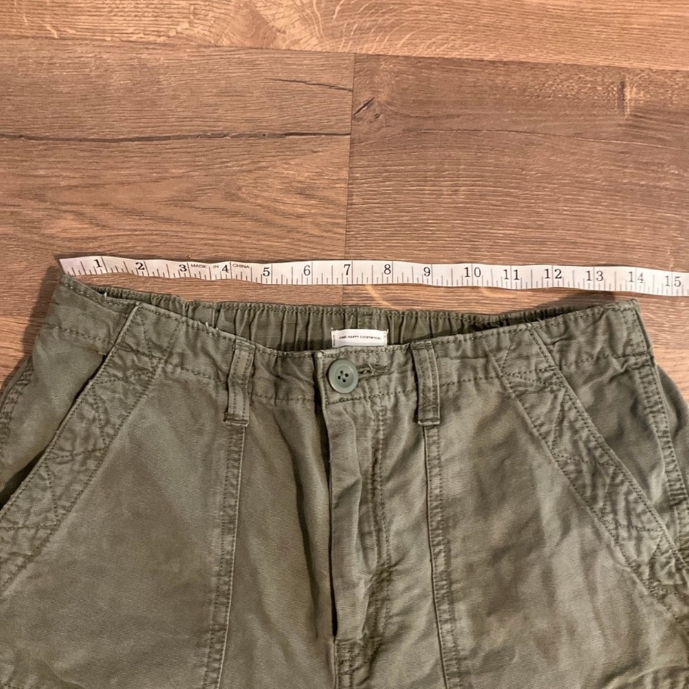 Aerie Wander army green shorts, S - Picture 6 of 7